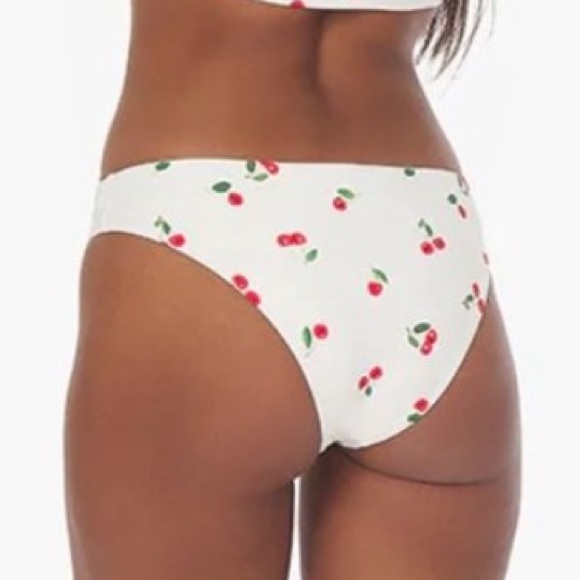 NWT 🍒 WEWOREWHAT Low Rise Bikini Bottoms Cherries White/Red - Picture 7 of 10